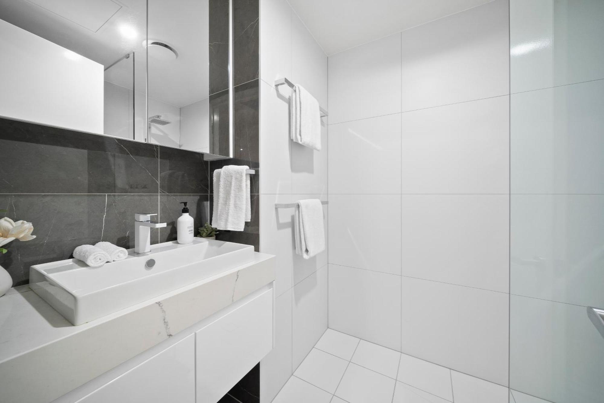 Founders Lane Apartments By Urban Rest Canberra Buitenkant foto